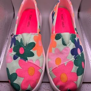 Toms Floral Platform Alpargatas, size 9